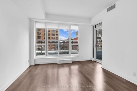 Photo 8 at 208 - 98 Lillian Street, Mount Pleasant West, Toronto