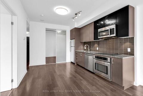 Photo 15 at 208 - 98 Lillian Street, Mount Pleasant West, Toronto