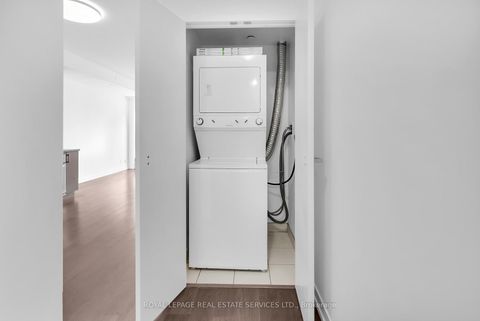 Photo 21 at 208 - 98 Lillian Street, Mount Pleasant West, Toronto