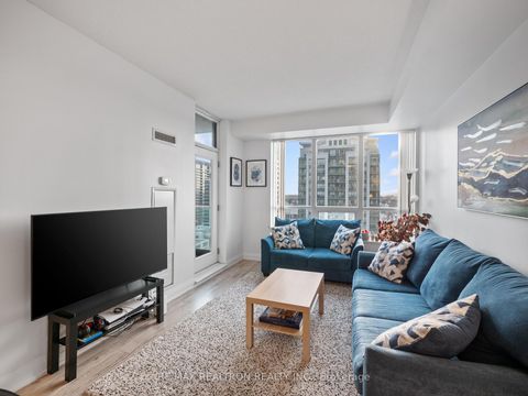 Photo 9 at 1110 - 20 NORTH PARK Road, Beverley Glen, Vaughan