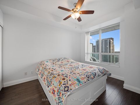 Photo 12 at 1110 - 20 NORTH PARK Road, Beverley Glen, Vaughan