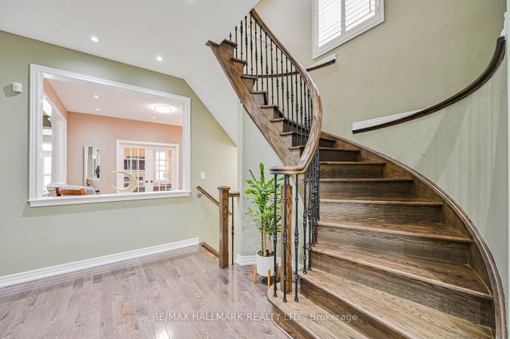 Photo 23 at 46 Lisson Crescent, Credit Valley, Brampton