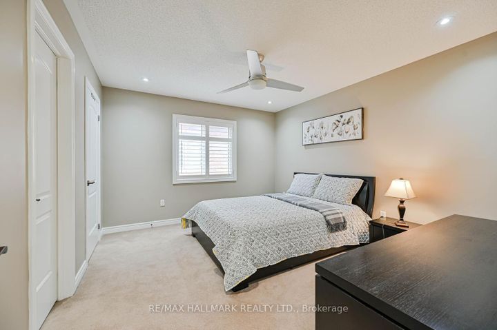Photo 33 at 46 Lisson Crescent, Credit Valley, Brampton