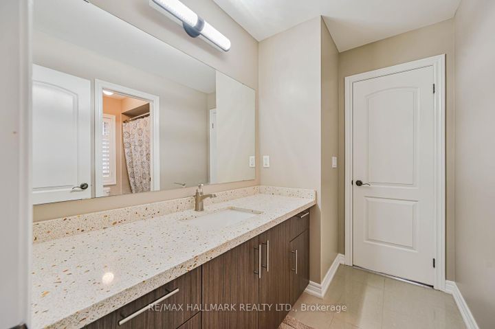 Photo 34 at 46 Lisson Crescent, Credit Valley, Brampton