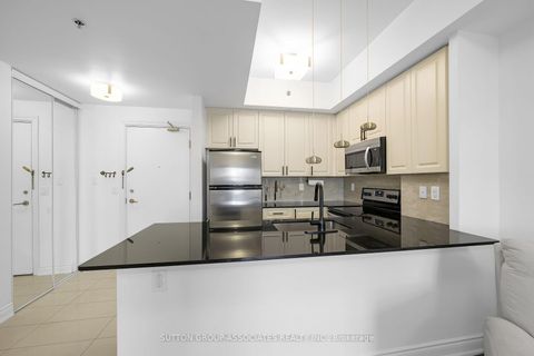 Photo 3 at 802 - 760 Sheppard Avenue W, Bathurst Manor, Toronto