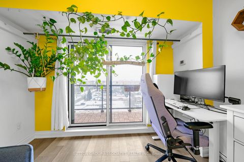 Photo 10 at 802 - 760 Sheppard Avenue W, Bathurst Manor, Toronto