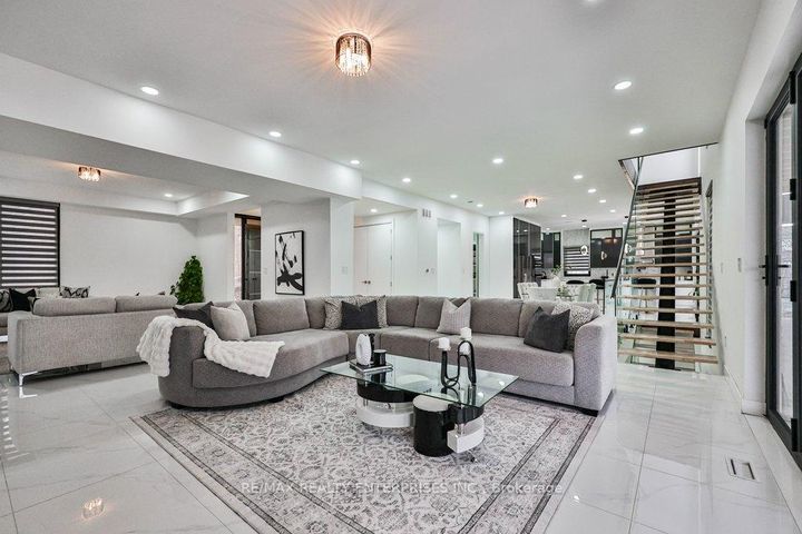 Photo 9 at 4511 Guelph Line, Rural Burlington, Burlington