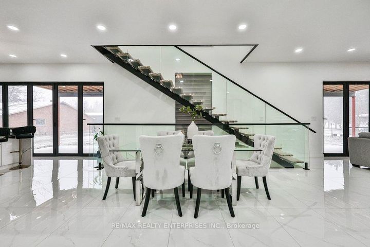 Photo 10 at 4511 Guelph Line, Rural Burlington, Burlington