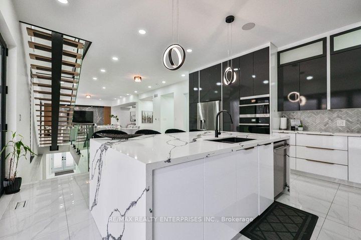 Photo 15 at 4511 Guelph Line, Rural Burlington, Burlington