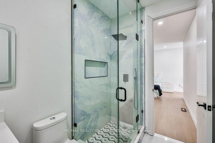 Photo 27 at 4511 Guelph Line, Rural Burlington, Burlington