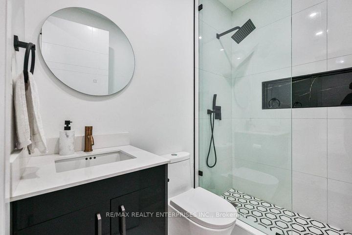 Photo 31 at 4511 Guelph Line, Rural Burlington, Burlington