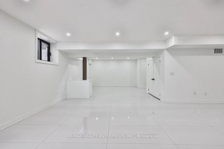 Photo 37 at 4511 Guelph Line, Rural Burlington, Burlington