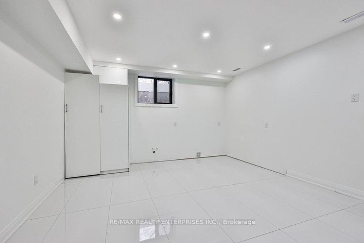 Photo 39 at 4511 Guelph Line, Rural Burlington, Burlington