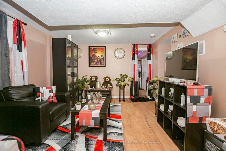 Photo 35 at 106 Winterfold Drive, Madoc, Brampton