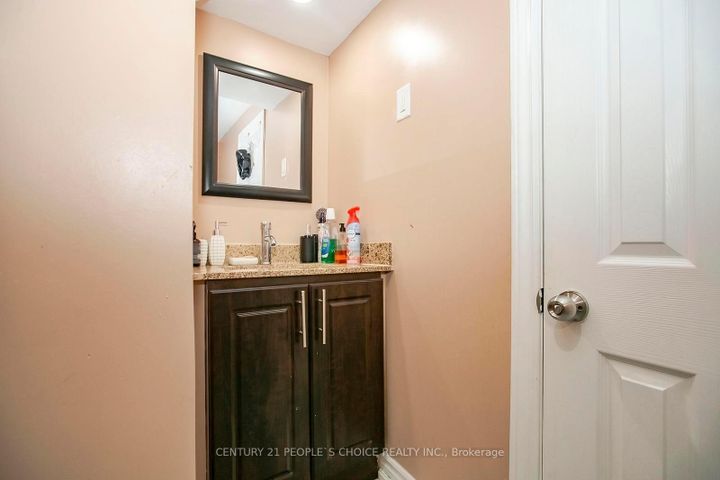 Photo 38 at 106 Winterfold Drive, Madoc, Brampton