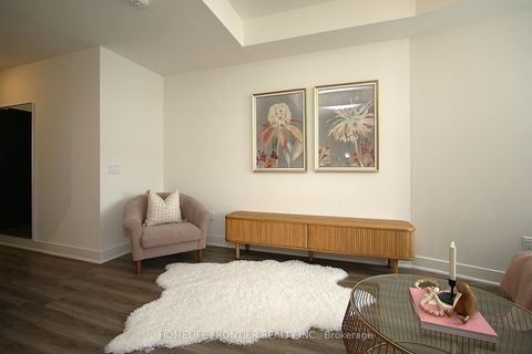 Photo 5 at 220 - 185 Deerfield Road, Central Newmarket, Newmarket