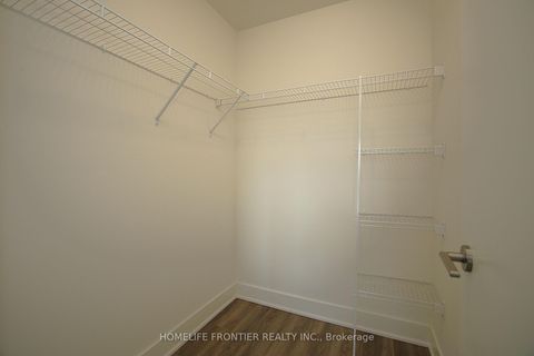 Photo 9 at 220 - 185 Deerfield Road, Central Newmarket, Newmarket