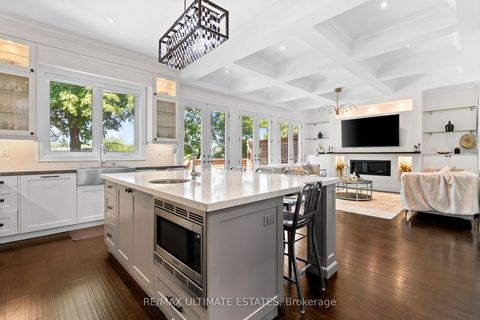 Photo 12 at 38 Devondale Avenue, Newtonbrook West, Toronto