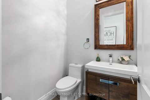 Photo 21 at 38 Devondale Avenue, Newtonbrook West, Toronto