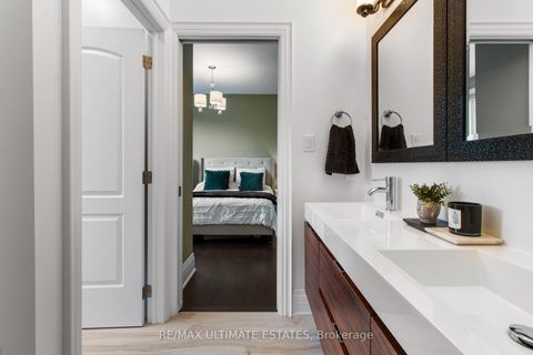 Photo 32 at 38 Devondale Avenue, Newtonbrook West, Toronto