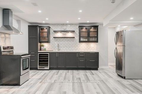 Photo 48 at 38 Devondale Avenue, Newtonbrook West, Toronto