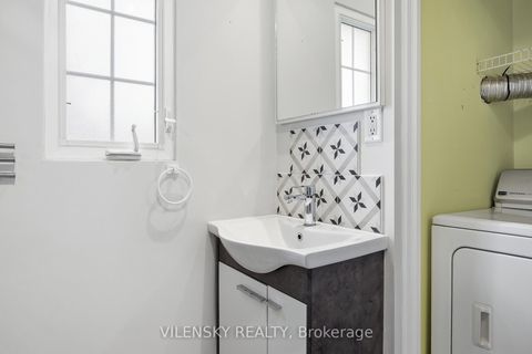 Photo 29 at 941 Vicrol Drive, Alcona, Innisfil