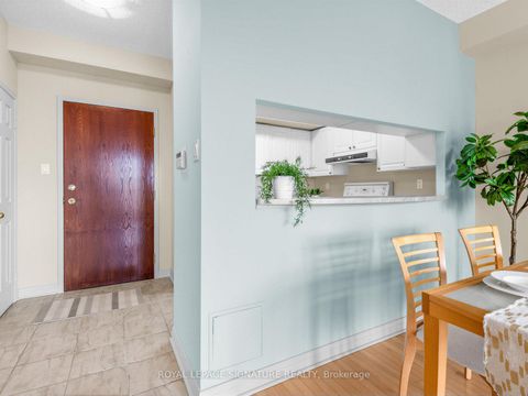 Photo 4 at 507 - 800 Sheppard Avenue W, Bathurst Manor, Toronto