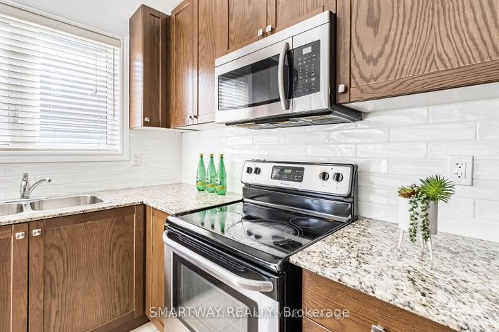 Photo 15 at 168 Agava Street, Northwest Brampton, Brampton