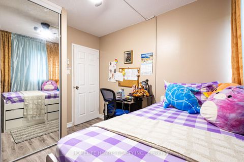 Photo 15 at 316 - 140 Leeward Glenway, Flemingdon Park, Toronto