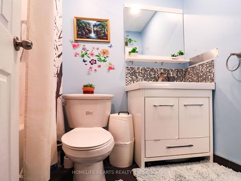 Photo 19 at 316 - 140 Leeward Glenway, Flemingdon Park, Toronto