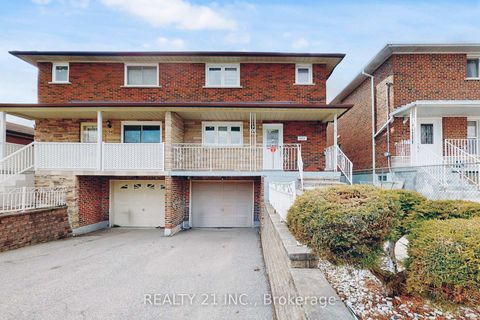 Photo 1 at 194A Magnolia Avenue, Kennedy Park, Toronto