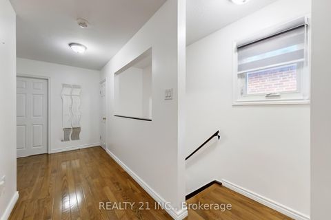 Photo 22 at 194A Magnolia Avenue, Kennedy Park, Toronto