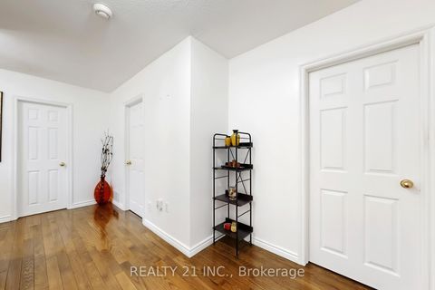 Photo 23 at 194A Magnolia Avenue, Kennedy Park, Toronto