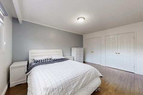 Photo 30 at 194A Magnolia Avenue, Kennedy Park, Toronto