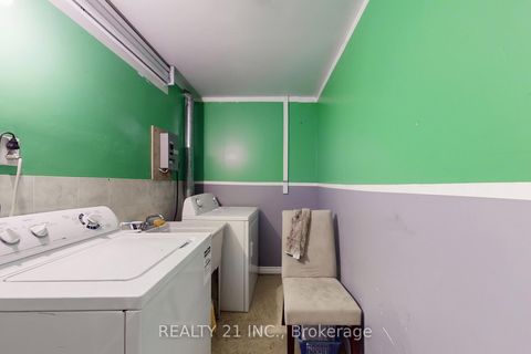 Photo 44 at 194A Magnolia Avenue, Kennedy Park, Toronto