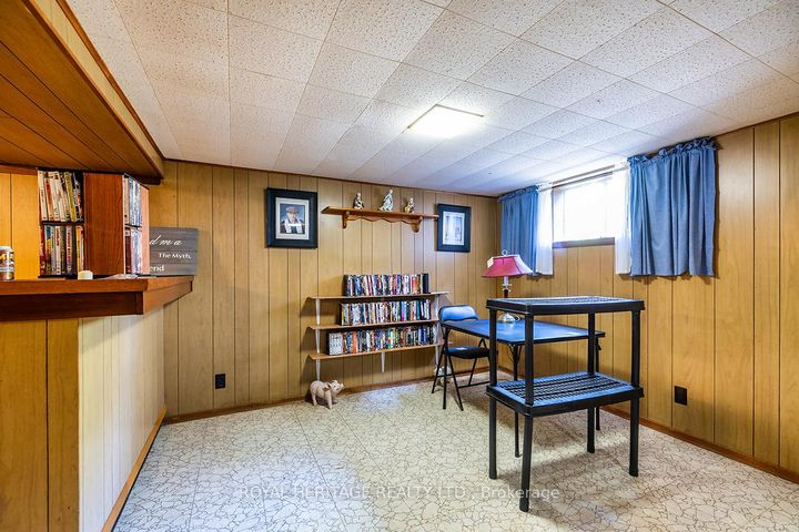 Photo 14 at 39 Kelsonia Avenue, Cliffcrest, Toronto