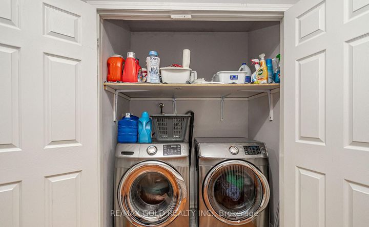 Photo 36 at 7 Bettey Road, Vales of Castlemore, Brampton