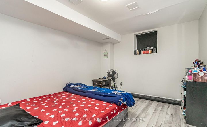 Photo 40 at 7 Bettey Road, Vales of Castlemore, Brampton