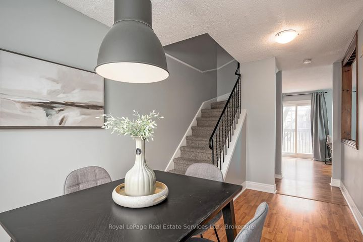 Photo 12 at 24 - 2651 Aquitaine Avenue, Meadowvale, Mississauga