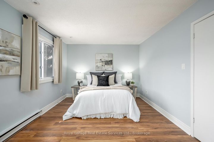 Photo 16 at 24 - 2651 Aquitaine Avenue, Meadowvale, Mississauga