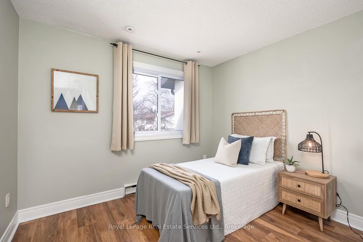 Photo 18 at 24 - 2651 Aquitaine Avenue, Meadowvale, Mississauga