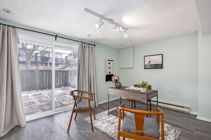 Photo 20 at 24 - 2651 Aquitaine Avenue, Meadowvale, Mississauga