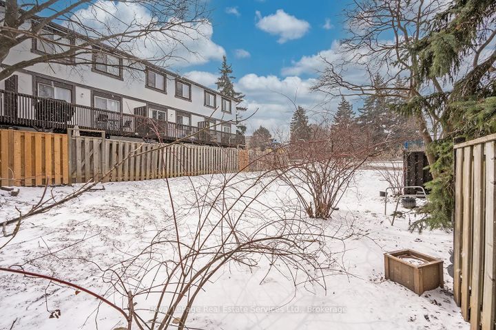 Photo 24 at 24 - 2651 Aquitaine Avenue, Meadowvale, Mississauga