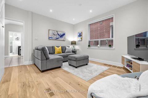 Photo 22 at 746 Gladstone Avenue, Junction, Toronto