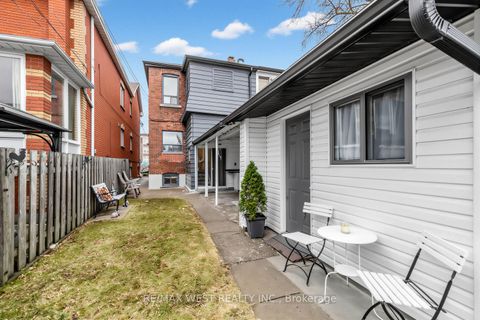 Photo 33 at 746 Gladstone Avenue, Junction, Toronto