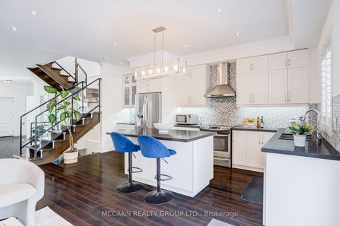 Photo 16 at 1155 Greenwood Avenue, East York, Toronto