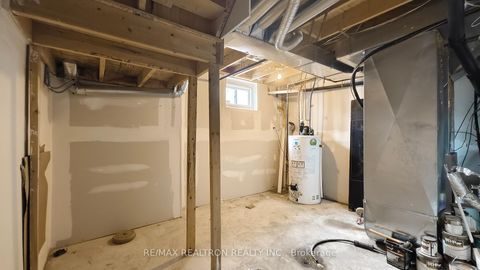 Photo 31 at 134B Finch Avenue W, Newtonbrook West, Toronto