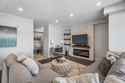 Photo 16 at 311 - 10 Culinary Lane, Rural Barrie Southeast, Barrie