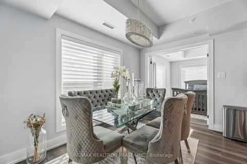 Photo 18 at 311 - 10 Culinary Lane, Rural Barrie Southeast, Barrie