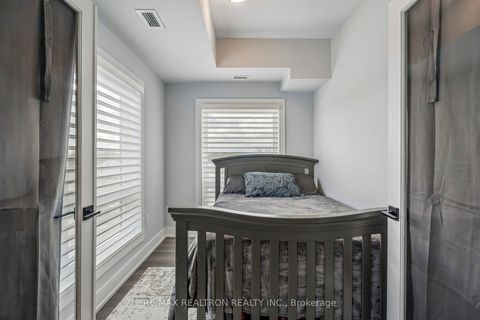 Photo 28 at 311 - 10 Culinary Lane, Rural Barrie Southeast, Barrie